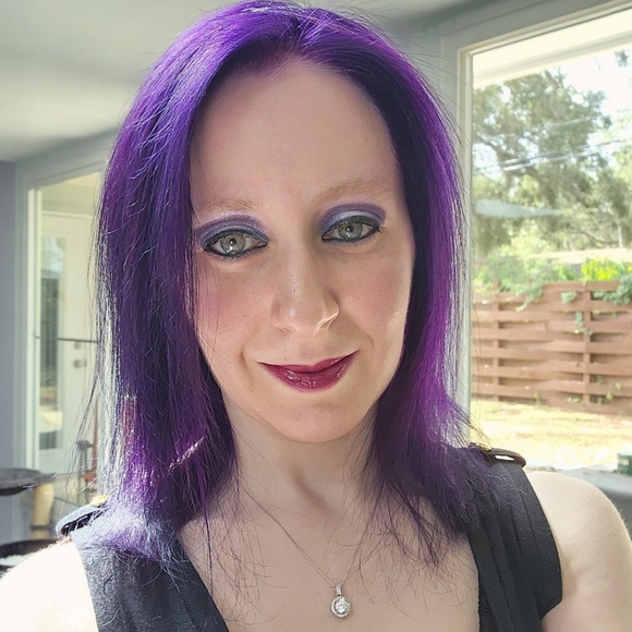 Meet your Posher, Rachel - Picture 1 of 13